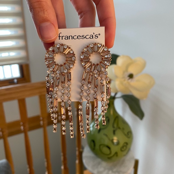 NWT Champagne Rose Gold & Silver Statement Round Dangle Earrings Francesca’s - Picture 4 of 5